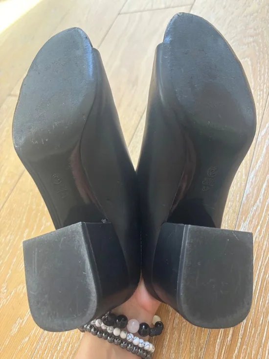 3.1 Phillip Lim Black Leather Block Heel Mule/Slip-On Open-Toe Sandal (7 US) - Picture 13 of 14
